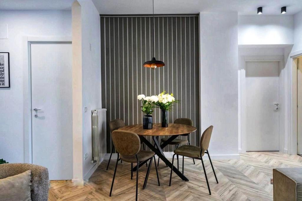 Angelo Bello Luxury Suite City Center By Sattal Bukarest Kültér fotó